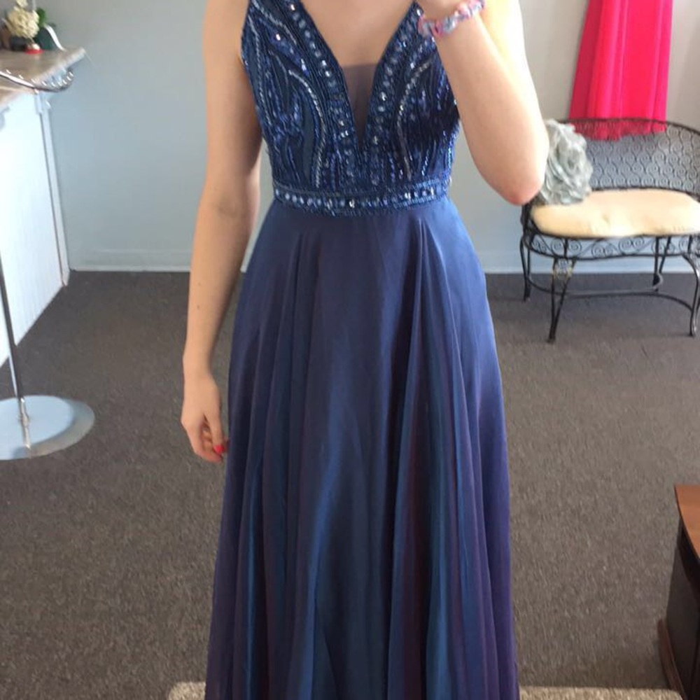 Sherri Hill prom dress - Picture 1 of 4